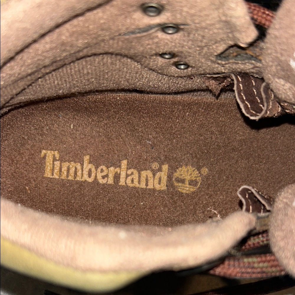 Vintage Timberland Dark Brown Leather Boots. Wore a few times. - Picture 7 of 8